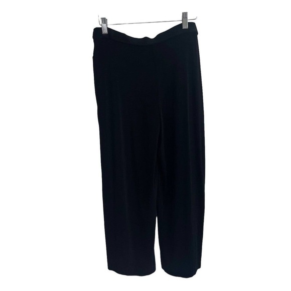 Chicos Travelers Black Slinky Zip Front Cropped Pants Black Womens 0.5 US Small - Picture 3 of 5